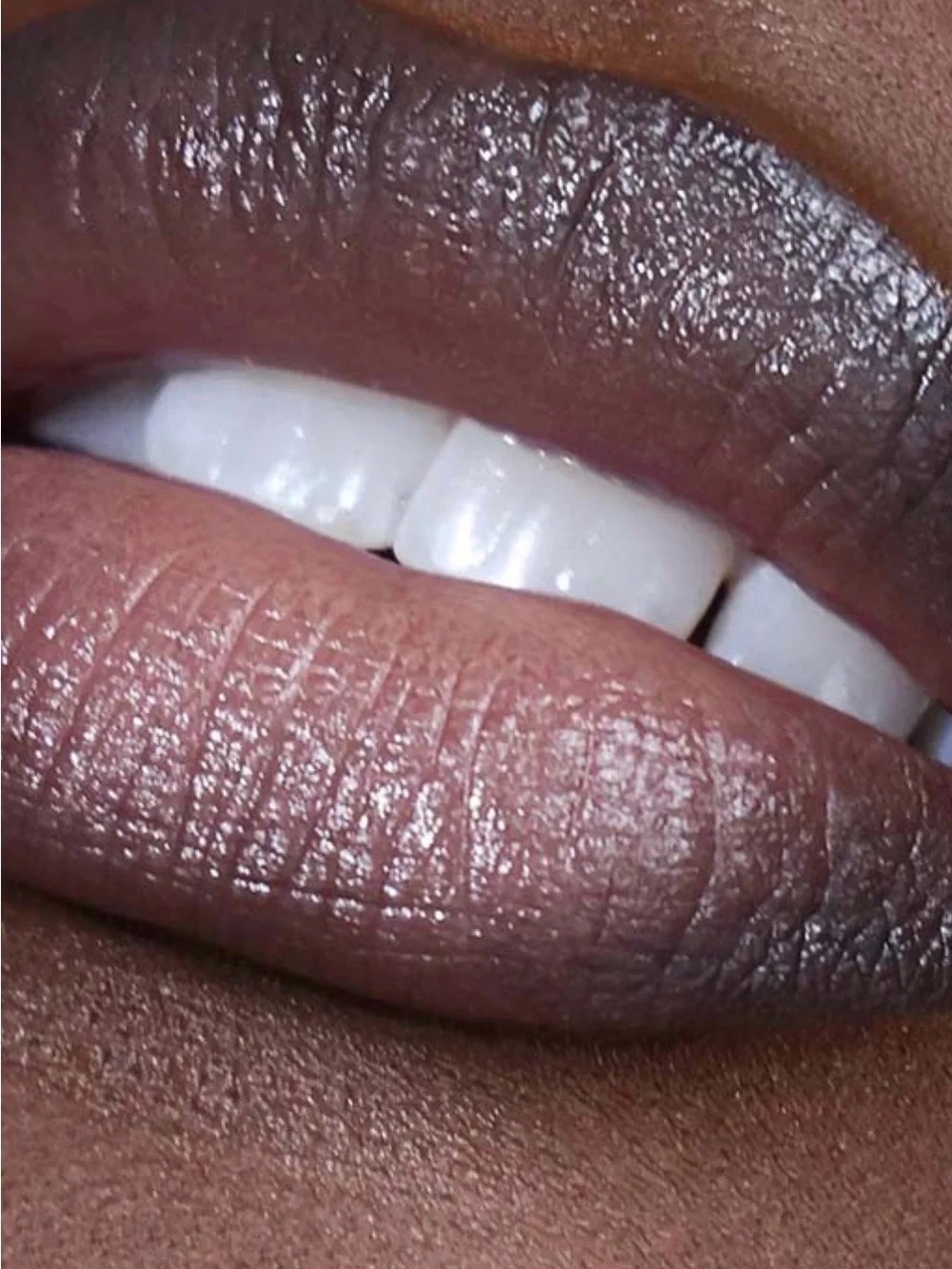 Glamlite Ghost Face Nude Lip Kit